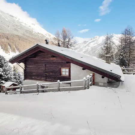 Royal Chalet